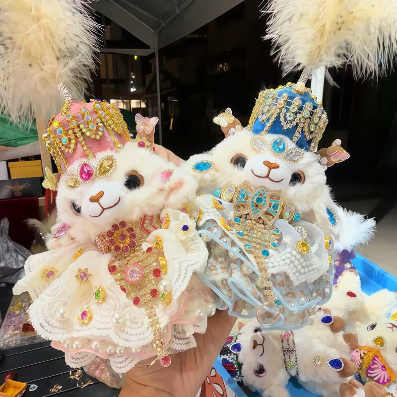 In-Stock Xinjiang Lamb Trendy Cultural and Creative Tourist Souvenir, Lamb Wearing a Hat, Plush Lamb Gift, Plush Lamb Toy