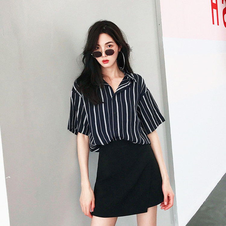 2021 summer new loose striped shirt design sense niche retro short-sleeved chiffon shirt women's all-match