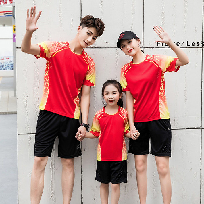 New badminton clothing women's shuttlecock sports quick-drying breathable short-sleeved shorts men's tug-of-war competition clothing table tennis shirt