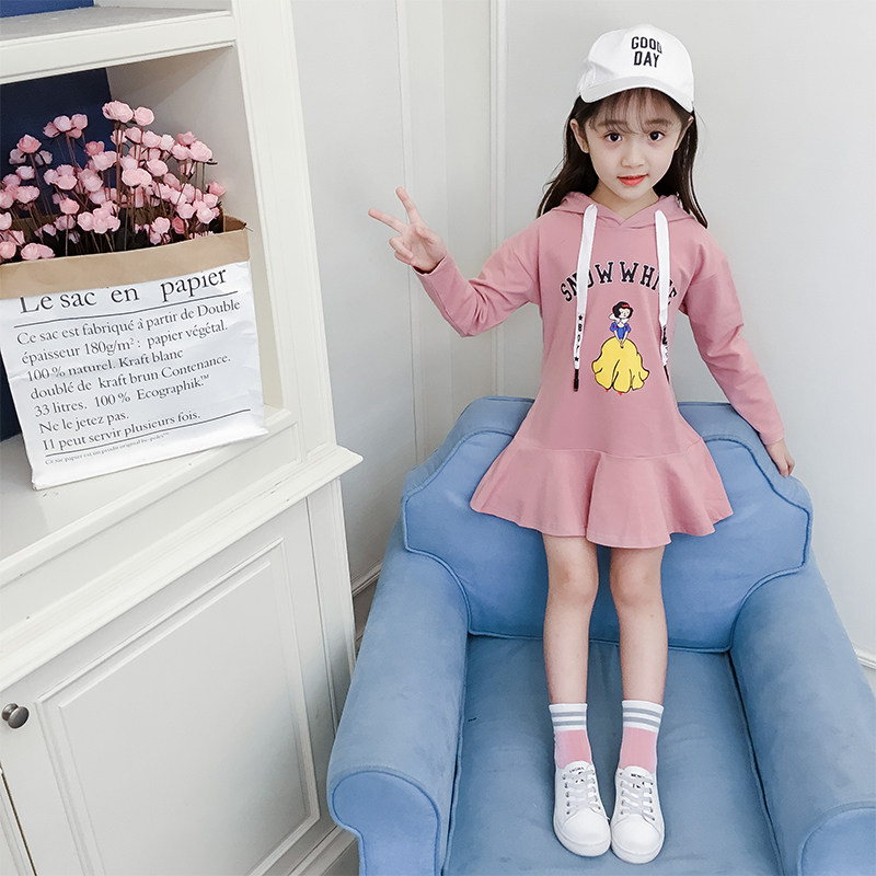 Girls autumn dress 2022 new Korean version of the super-ocean style fashion little girl spring and autumn hooded sweatshirt skirt tide