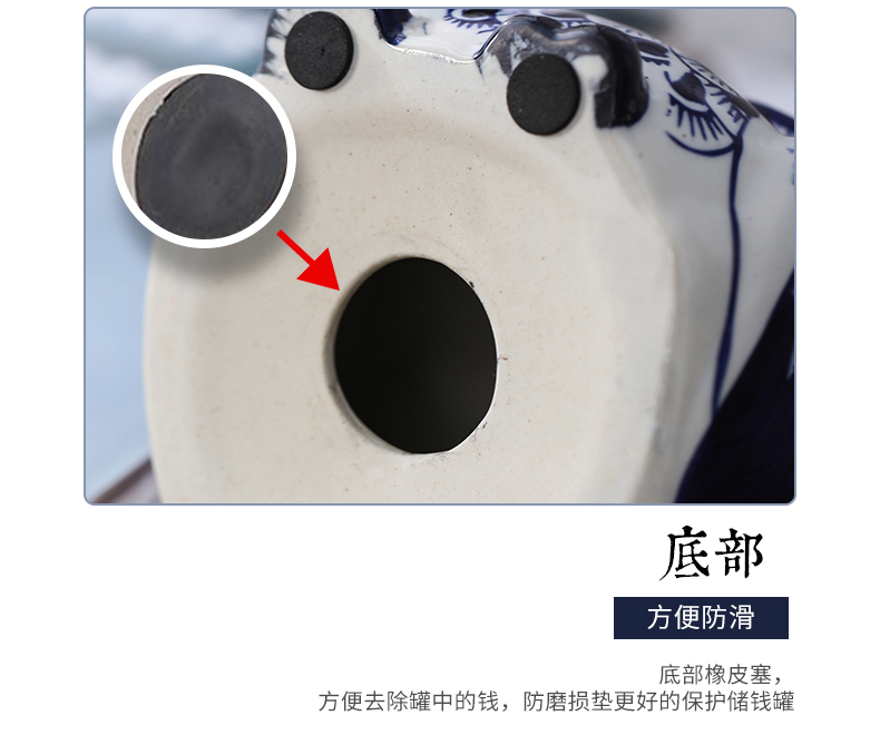 Jingdezhen blue and white porcelain jar owl furnishing articles of modern ceramic arts and crafts ornament gift decoration