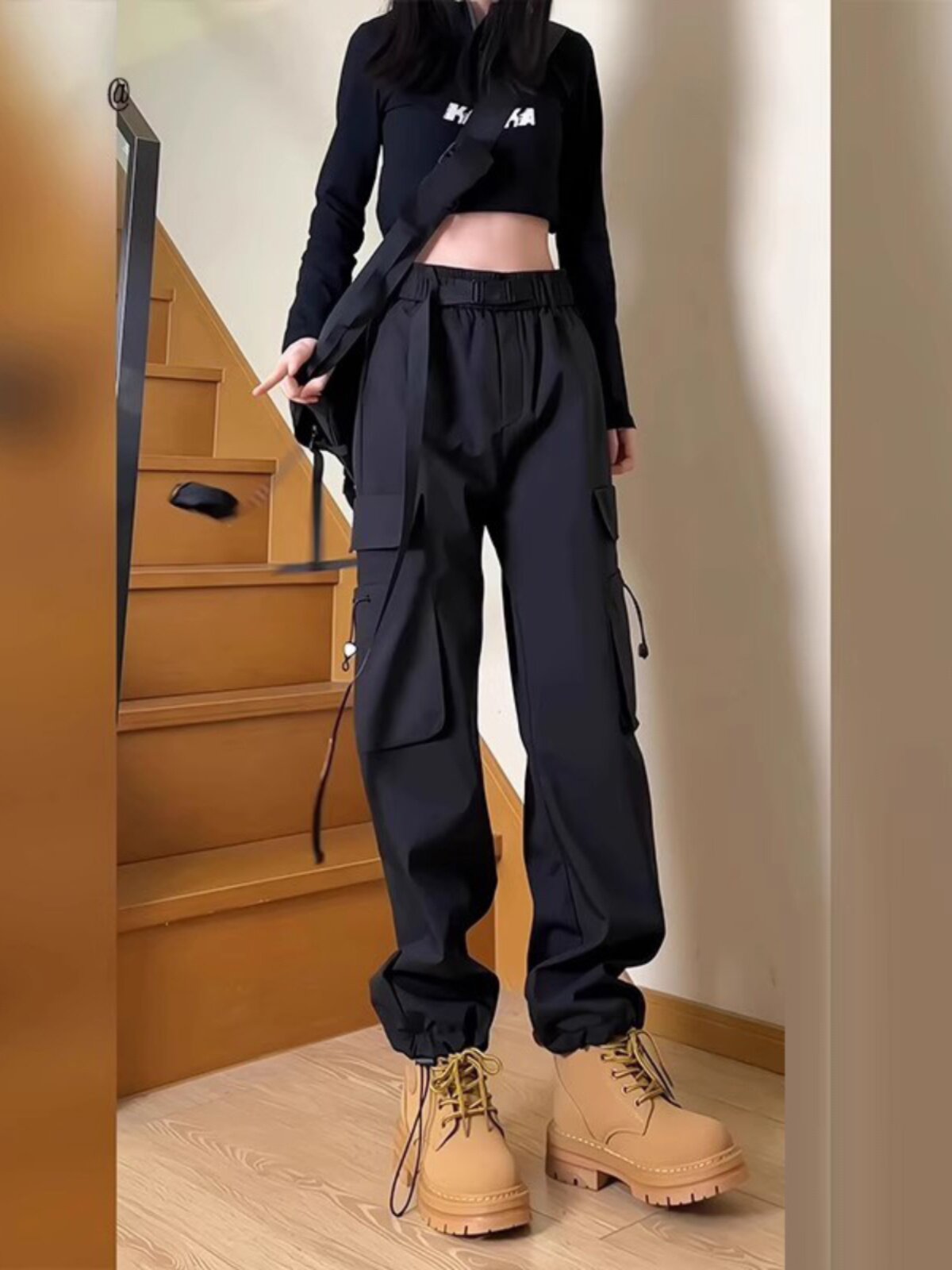 直筒登山工装裤女夏季束脚宽松小个子薄款配马丁靴冲锋防水防风裤