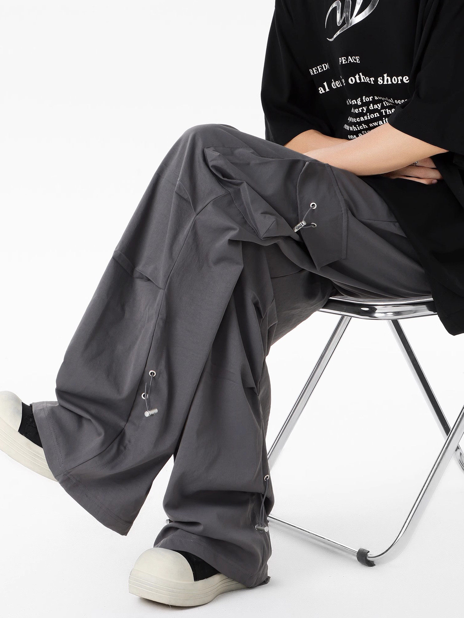 Autumn and Winter Quick-Drying Cargo Pants for Women 2025 New Style with Pockets, Outdoor Large Size Straight Loose Wide-Leg Hiking Sports Pants