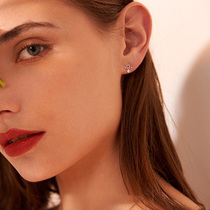 Cochlea bone stud earrings decorative earrings womens 2021 new fashion autumn and winter online red fashion wild temperament atmosphere