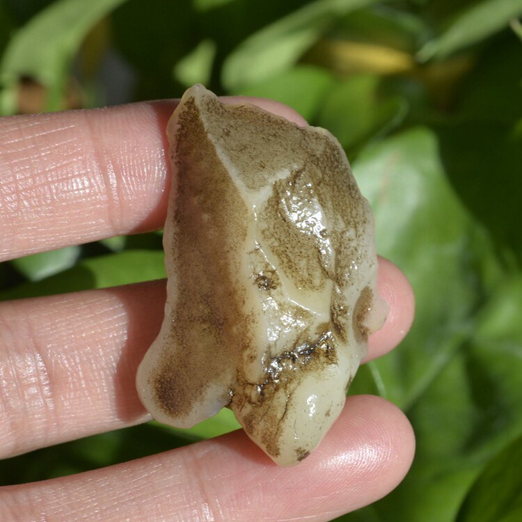 L=40mm Natural Xinjiang Lop Nur surface albumin stone Rough bare stone pendant Sun rust 12#