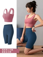 Нижнее белье, розовый комплект