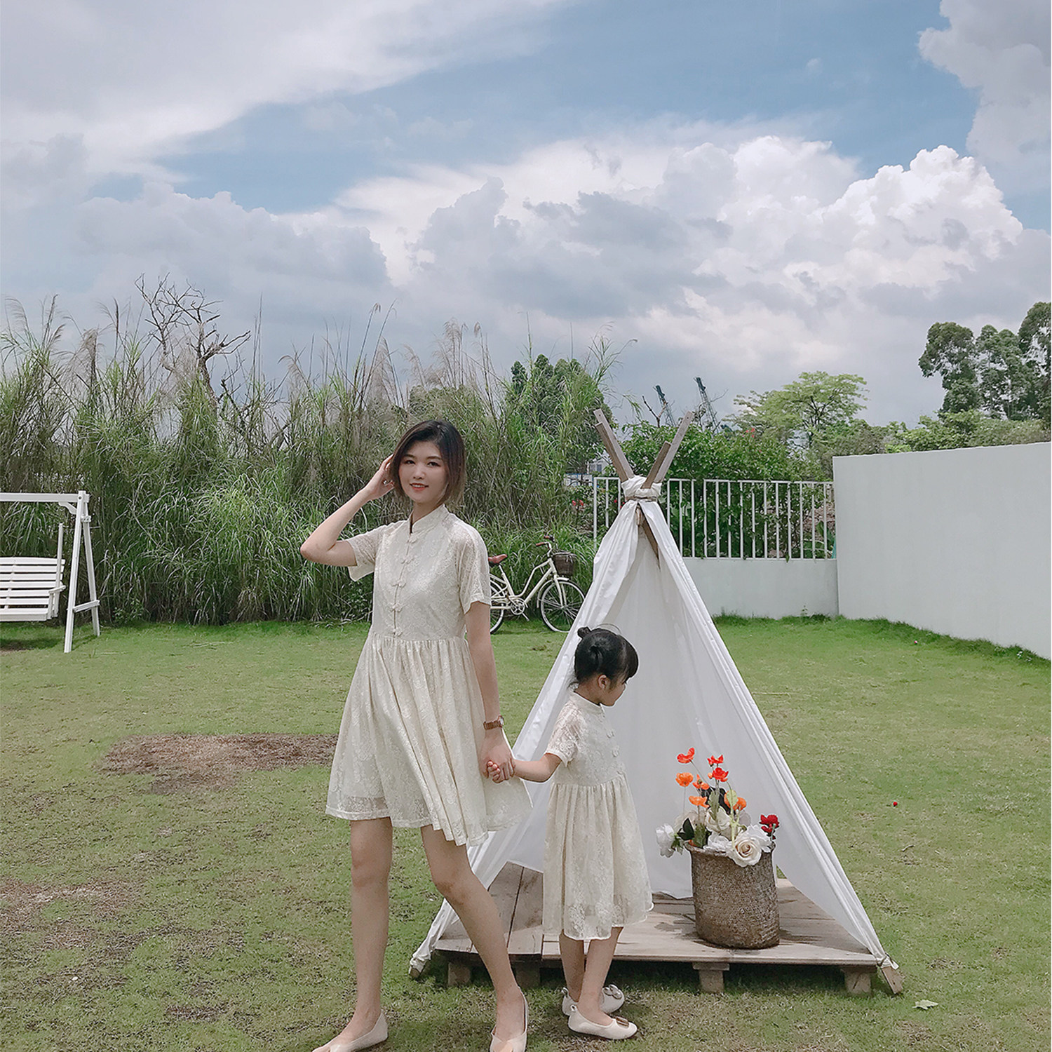 Nini mother mother and daughter Chinese style improved cheongsam lace dress Hanfu young modern style parent-child wear