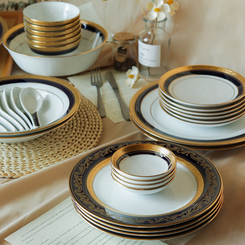 Japanese Noritake Ceramic Bowls and Plates, White Porcelain Chinese-Style Tableware 32-Piece Set for Home Use and Gift-Giving