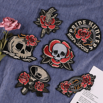 Cartoon personality skeleton rose embroidery badge stickers clothes decoration bags can be sewn hot holes to patch cloth stickers
