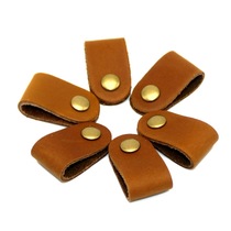 No name for high-end crazy horse button data line incorporating tie leather winding button headset tide