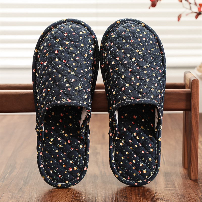 Early Autumn New Style Unisex Couple's Foot-Covering Cloth-Soled Slippers for Wooden Floors and Tiles, Silent Indoor Soft-Soled, Machine Washable Home Slippers Early Autumn New Style Unisex Couple's Foot-Covering Cloth-Soled Slippers for Wooden Floors and Tiles, Silent Indoor Soft-Soled, Machine Washable Home Slippers