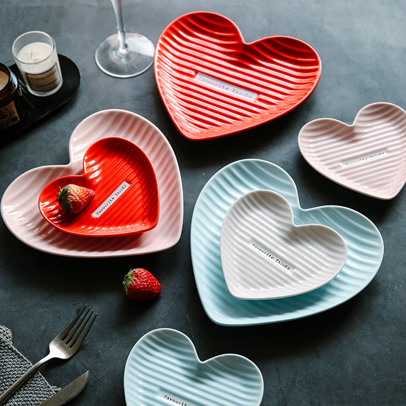 Ins web celebrity creative ceramic plate is irregular household dish vegetable salad breakfast tray was love cake pan