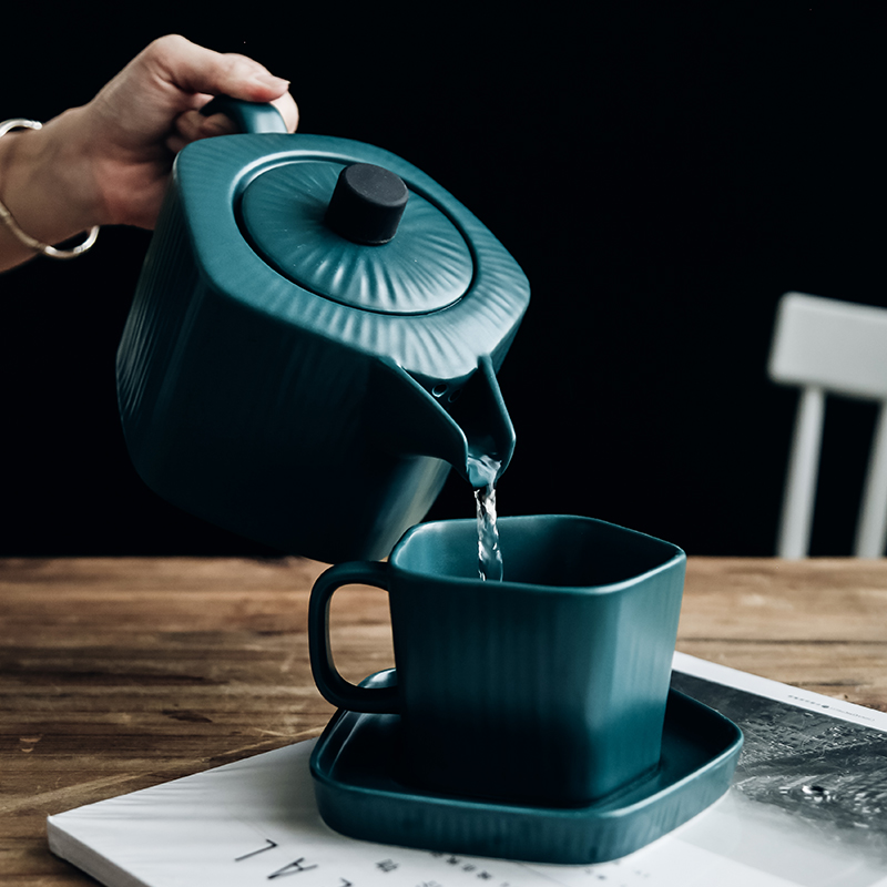 Matte enrolled ceramic teapot Nordic tea cups and saucers household utensils kettle flower coffee pot, kettle large capacity