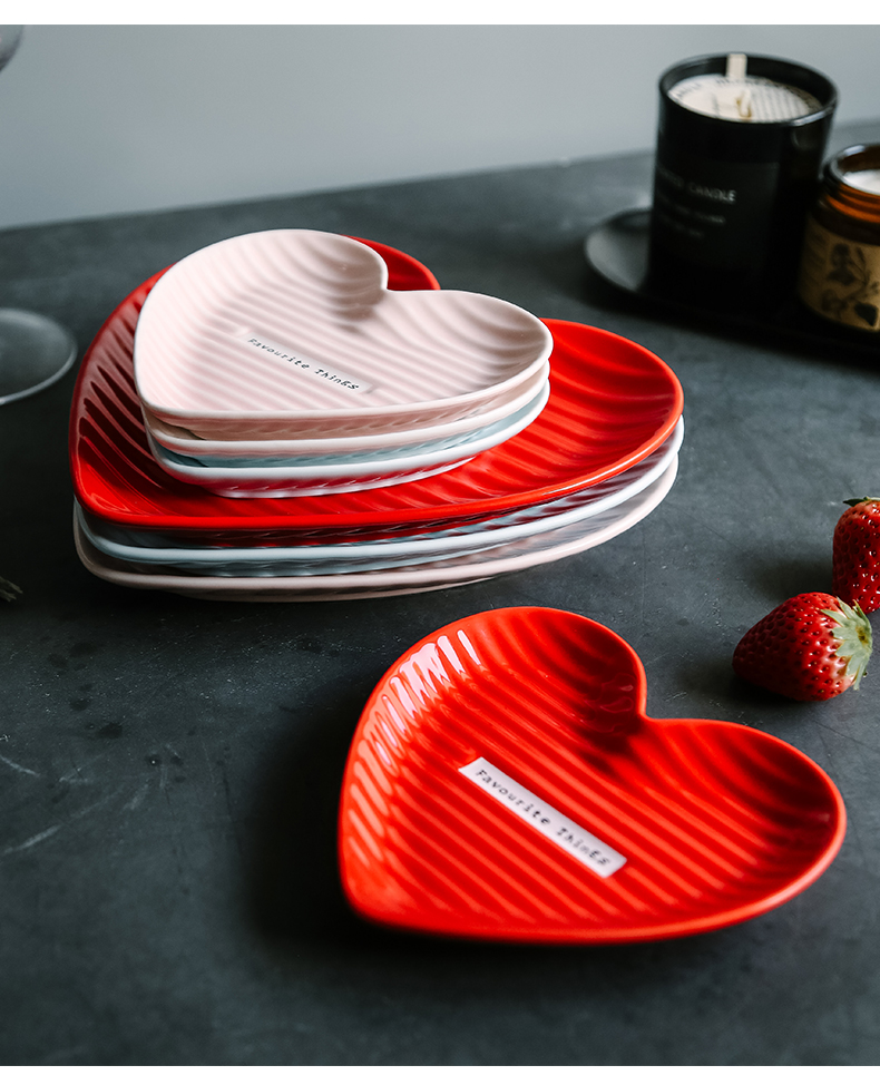 Ins web celebrity creative ceramic plate is irregular household dish vegetable salad breakfast tray was love cake pan