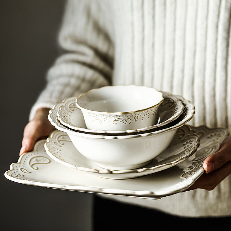 Of Europe type palace restoring ancient ways Of ceramic dish bowl dish pot Of beefsteak dessert salad bowl dish dish Of French embossment tableware