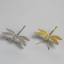 Creative stainless steel Dragonfly tea ceremony spare parts Boutique Kung Fu tea set Tea pet ornaments Tea tray Tea play tea table decoration