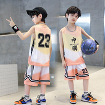 Childrens Summer Package 2022 new summer sportswear in the big boys basketball clothing is dried
