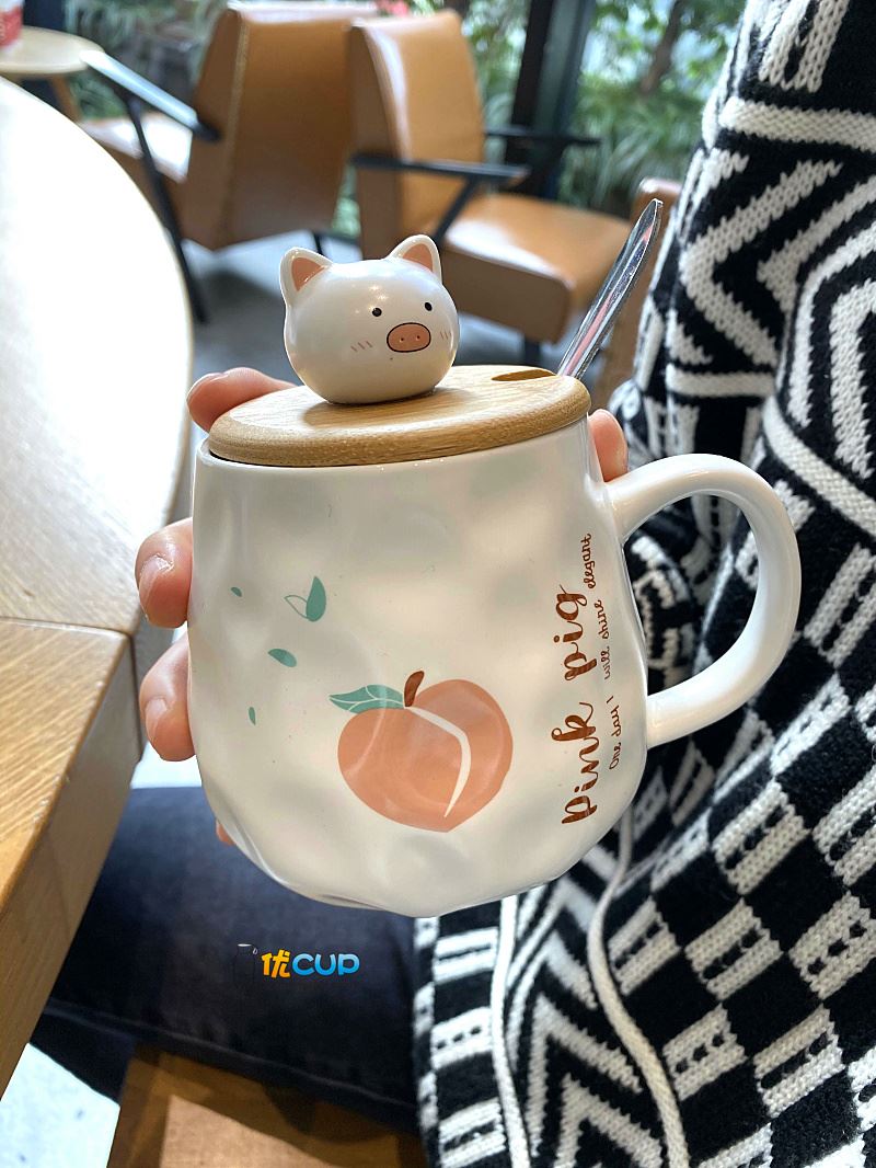 Creative mark cup with cover teaspoons of han edition couples ceramic cup milk cup water girl lovely pig heart of female students