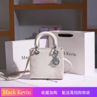 Добавить в избранное и получить подарочный пакет без покупки Himalayan White