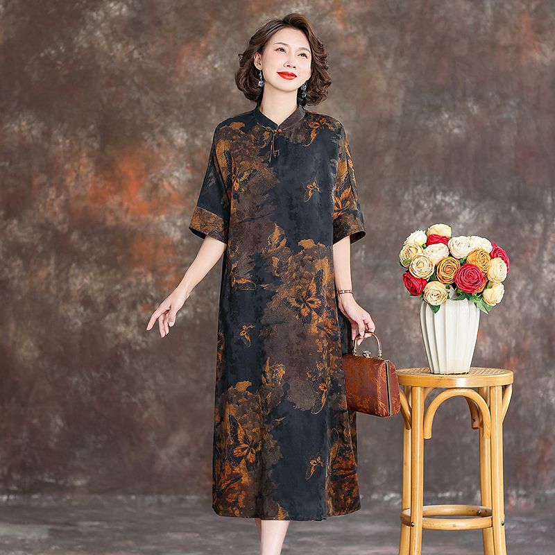 Xiangyunsha Mulberry Silk Dress for Women 2026 Spring/Summer New Style Cheongsam Stand Collar Loose Fit Plus Size Long Dress for Middle-Aged and Elderly Women Xiangyunsha Mulberry Silk Dress for Women 2026 Spring/Summer New Style Cheongsam Stand Collar Loose Fit Plus Size Long Dress for Middle-Aged and Elderly Women