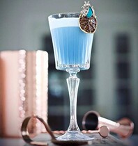 Italy imported RCR striped carved crystal cocktail glass wine wine champagne glass striped glass wine