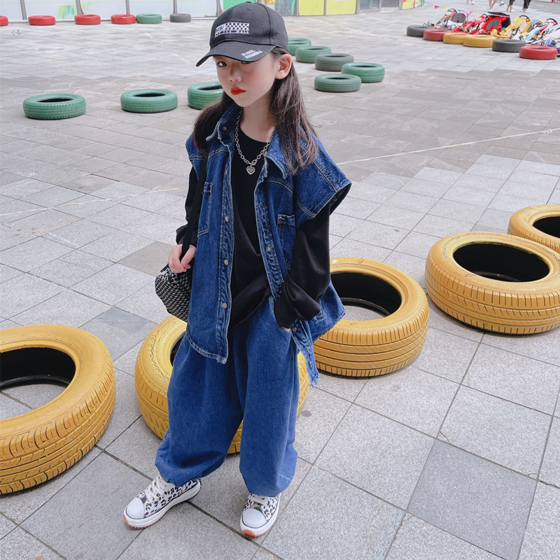 2021 new South Korean children's clothing male girl Cowboy waistcoat CUHK child's Korean version of children's vest wearing trendy