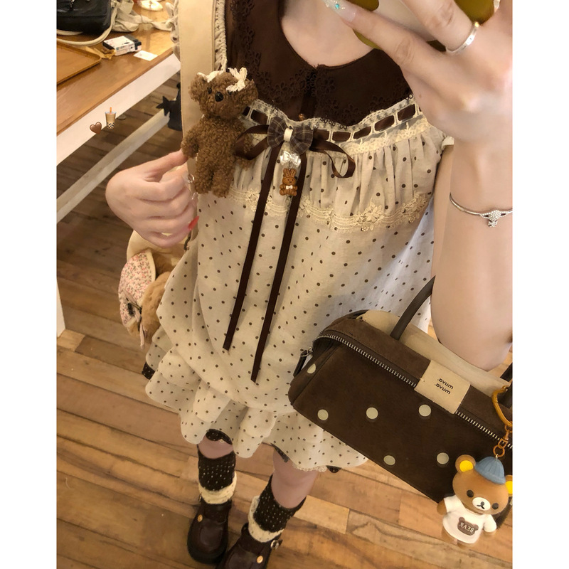 [Member Benefits Include New Products 5% off]'Brownie Bear' Japanese Vintage Style Flower Bud Top Three-Piece Set for Women