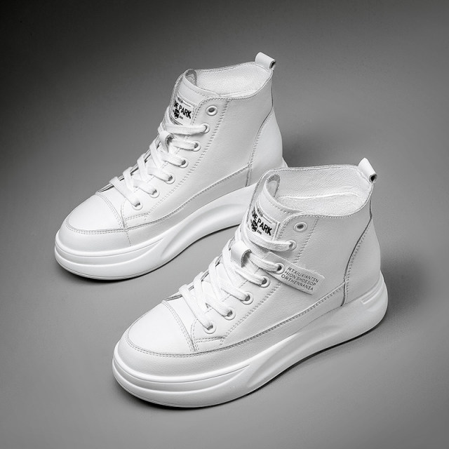 Genuine leather white shoes women's high tops 2024 spring and autumn new versatile sports mid-top thick soles with increased height explosive ins trend