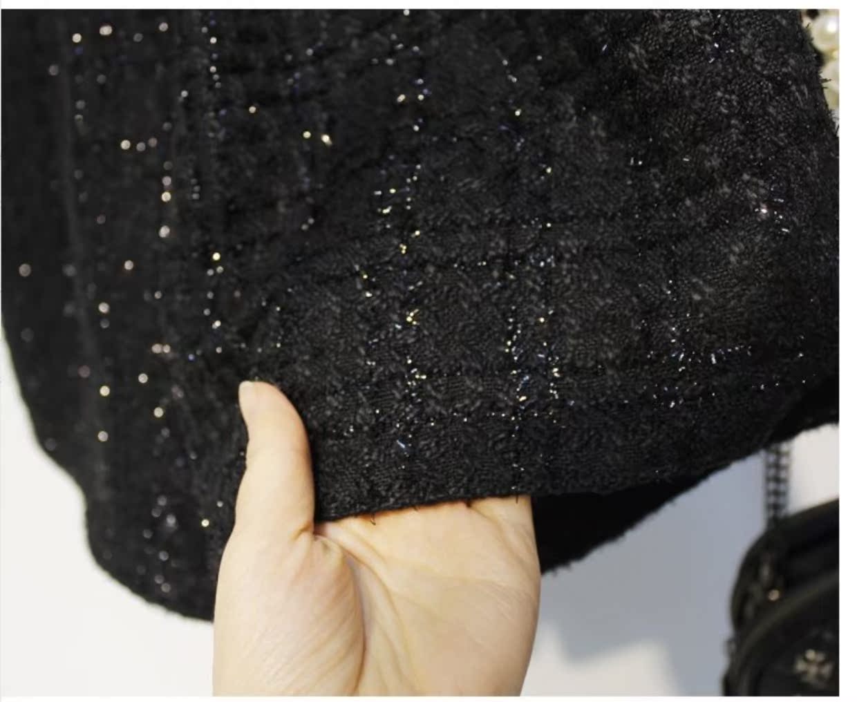 Mùa thu và mùa đông mới màu đen sáng lụa len tweed nhỏ hương gió đàn hồi eo quần hoang dã quần short có kích thước lớn thiết kế thời trang nữ