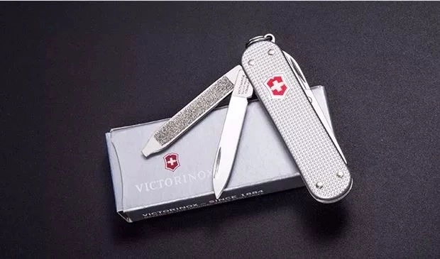 Victorinox Swiss Army Dao chính hãng hợp kim nhôm xử lý đa chức năng gấp 58MM model 0,621,26