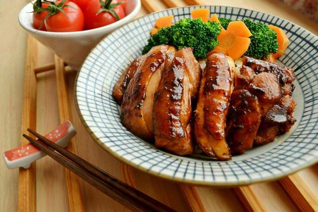己在家做黑椒鸡腿饭,做法简单,味道浓郁27
