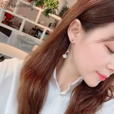 Korean star and moon earrings 2021 new trendy design sense opal earrings temperament long version of ear clip without pierced ears