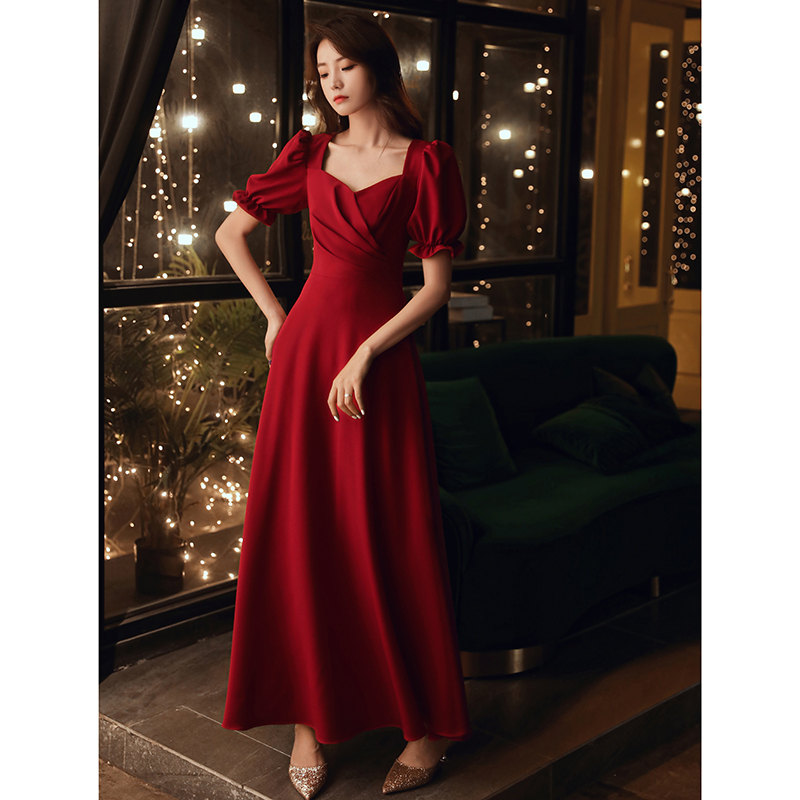Toast brides can usually wear summer wine red engagement dress female summer home dress is skinny long