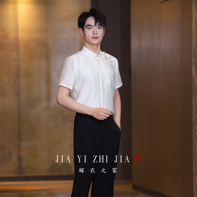 New Chinese-Style Engagement Men's Shirt Dress, Men's Traditional Chinese Wedding Stand-Up Collar Short-Sleeve Casual Ancient-Style Zhongshan Suit New Chinese-Style Engagement Men's Shirt Dress, Men's Traditional Chinese Wedding Stand-Up Collar Short-Sleeve Casual Ancient-Style Zhongshan Suit