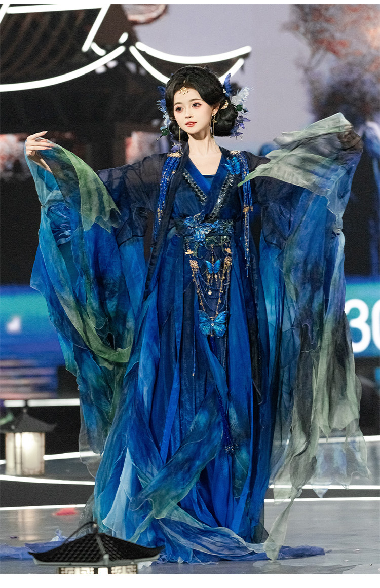 Китайцы одежда наборы 新款汉服女蓝尾蝶战国袍魏晋制交领齐腰大袖襦裙超仙古装春夏套装