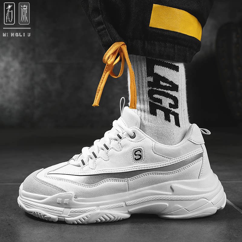 Small white shoes Men's Han prints 100 hitch 100 hitch 2022 Spring new sports heightening of breathable mesh surface casual shoes