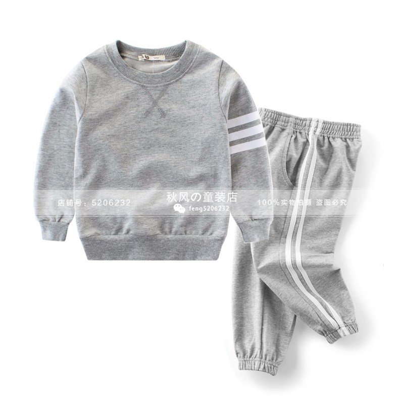 Áo len bé trai phù hợp với áo hai dây cotton 2018 mùa thu mới cho bé bộ đồ thể thao giản dị áo len + quần bảo vệ quần áo bé gái