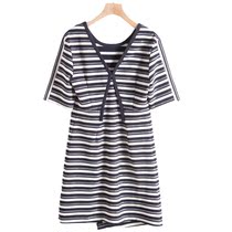 West Lake Pavilion old (S) high-end spring new round neck stripe slim slim short sleeve dress S559 cut mark