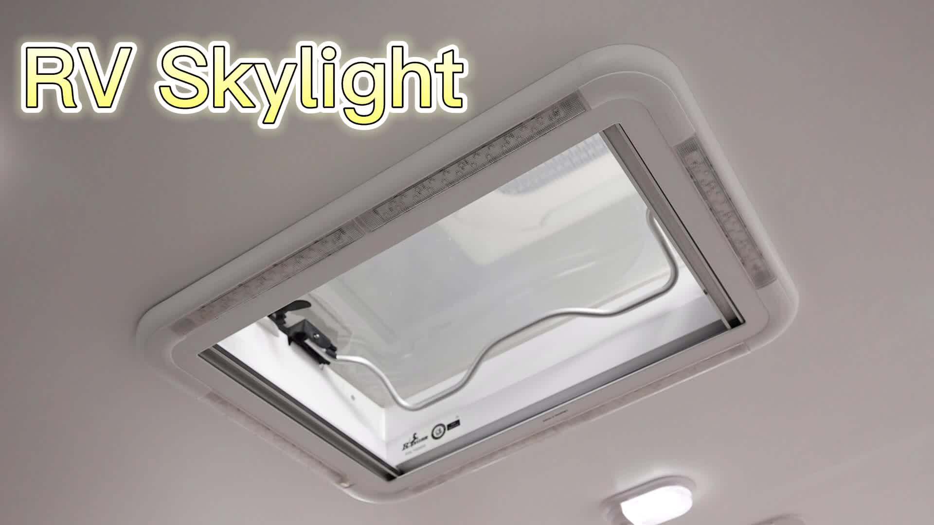 700*500mm Rv Skylight Rv Motorhome Caravan Skylight Roof With Led