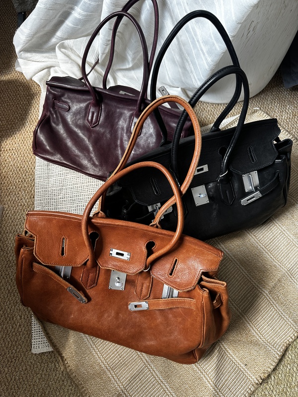 Wild Beast First Layer Vegetable-Tanned Cowhide Genuine Leather Women's Bag Platinum Thick Shoulder Bag Large Capacity Baguette Fashion Wild Beast First Layer Vegetable-Tanned Cowhide Genuine Leather Women's Bag Platinum Thick Shoulder Bag Large Capacity Baguette Fashion