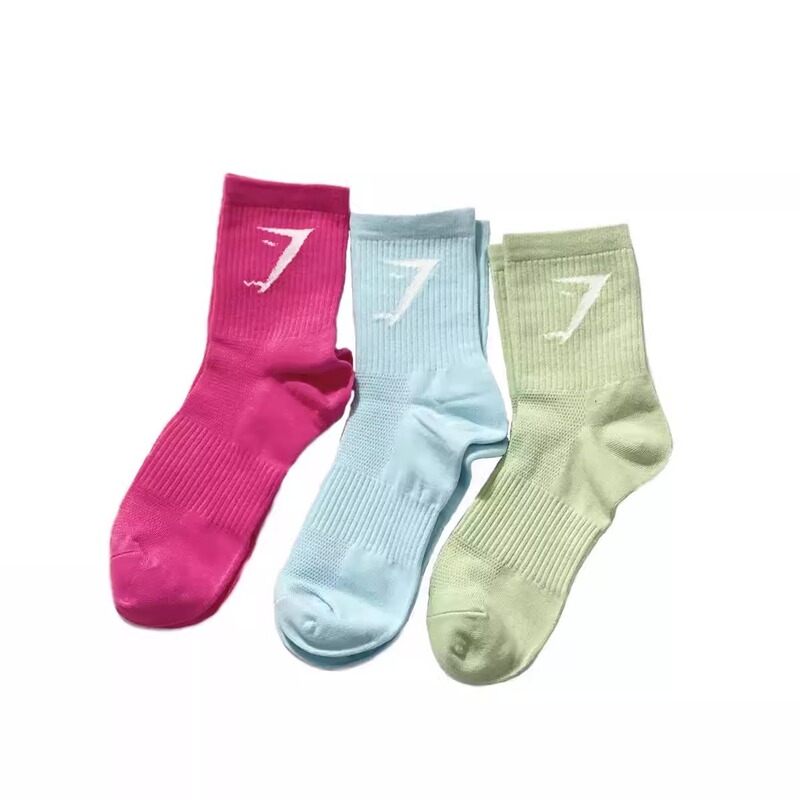 European and American Style Shark Socks, Sports Socks, Fitness Yoga Running Trendy Mid-Calf Socks, Sweat-Absorbing, Odor-Resistant, Unisex