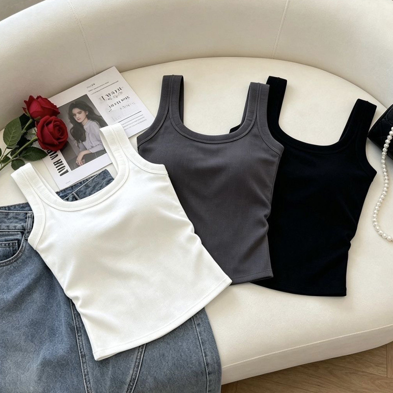 Slim-Fit Camisole, One-Piece Modal, Comfortable, Solid Color, with Chest Pads, Fashionable, Versatile for Commuting, Base Layer Top Slim-Fit Camisole, One-Piece Modal, Comfortable, Solid Color, with Chest Pads, Fashionable, Versatile for Commuting, Base Layer Top