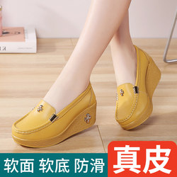 2023 Spring new shallow mouth thick bottom loose cake soft bottom comfortable versatile shaking women's shoes slope Mom casual single shoes