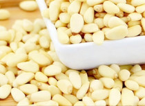 2020 new pine nuts Russian cedar small pine nuts original flavor drying delicious non-greasy stir-fry cooking snacks