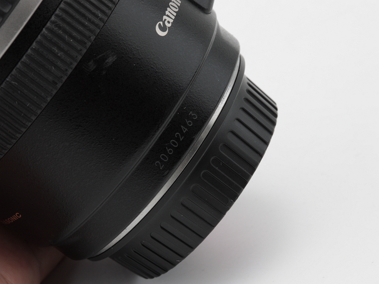 Ống kính DSLR chống rung Canon EFS 17-55mm f2.8 IS USM được sử dụng