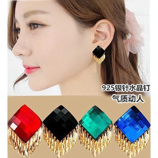 Korean 925 sterling silver needle crystal stud earrings Female Su workplace fashion temperament bride red large earrings ear buckle ear 