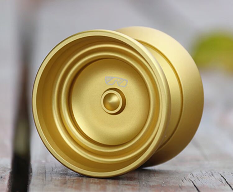 Cánh đồng hoa Một kỳ nghỉ khác Kỳ nghỉ mới Yo-Yo Yo-Yo Cuộc đua hợp kim yoyo Bóng 1A5A yoyo nhựa