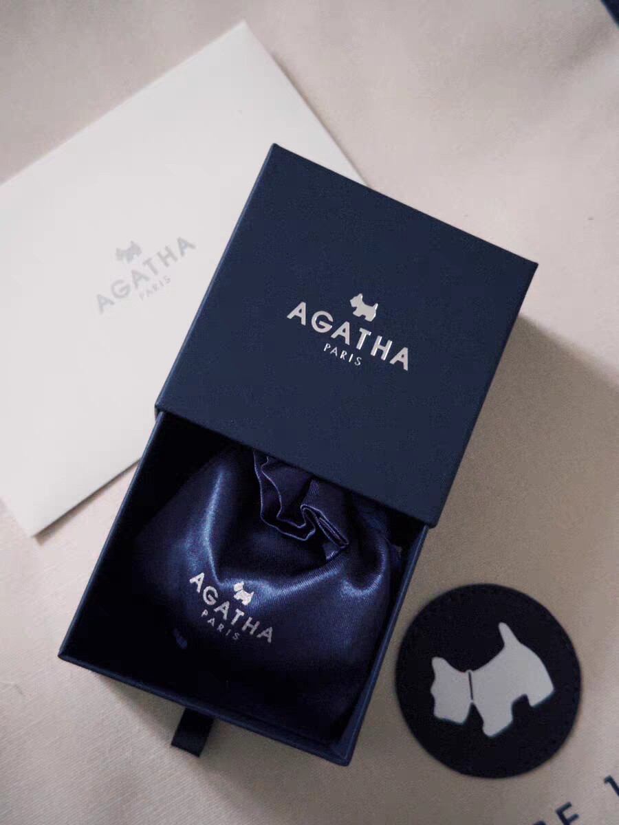 AGAのPD品牌折扣店的LOGO