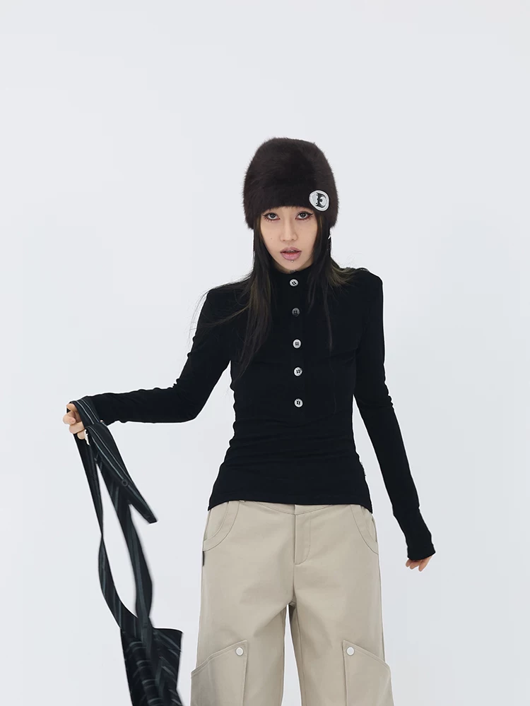 Mei 伢 fuzzykon black small high -necked gradient button open placket and waist slimming with large elastic bottom shirt