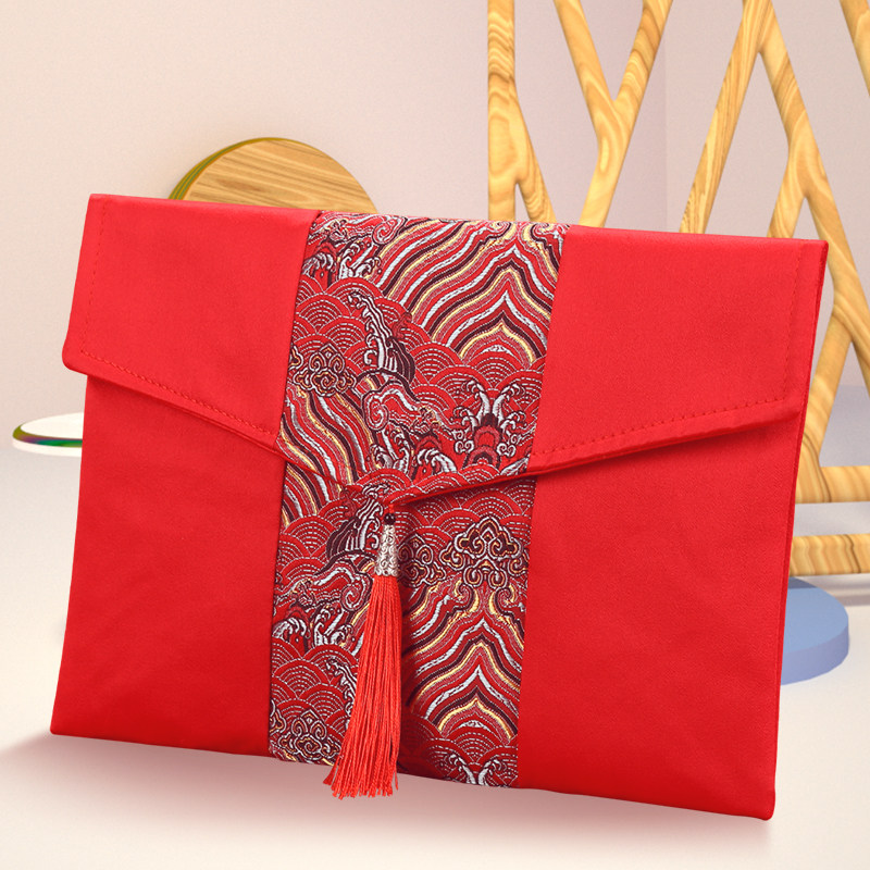 Tang embroidery silk cloth meeting gift full moon brocade ten thousand yuan sealed red envelope bag wedding creative personality gift wedding red envelope
